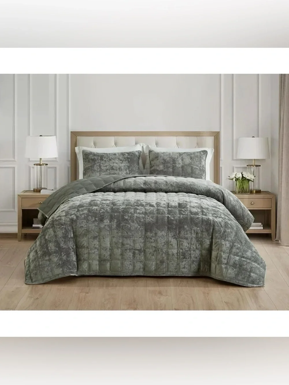 Oversized king 3 piece grey velvet quilt set